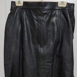 Bagatelle Genuine Leather Black Skirt with Slit in the Back